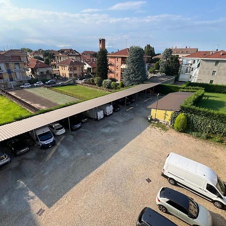 Hotel La Pace San Mauro Torinese Kültér fotó