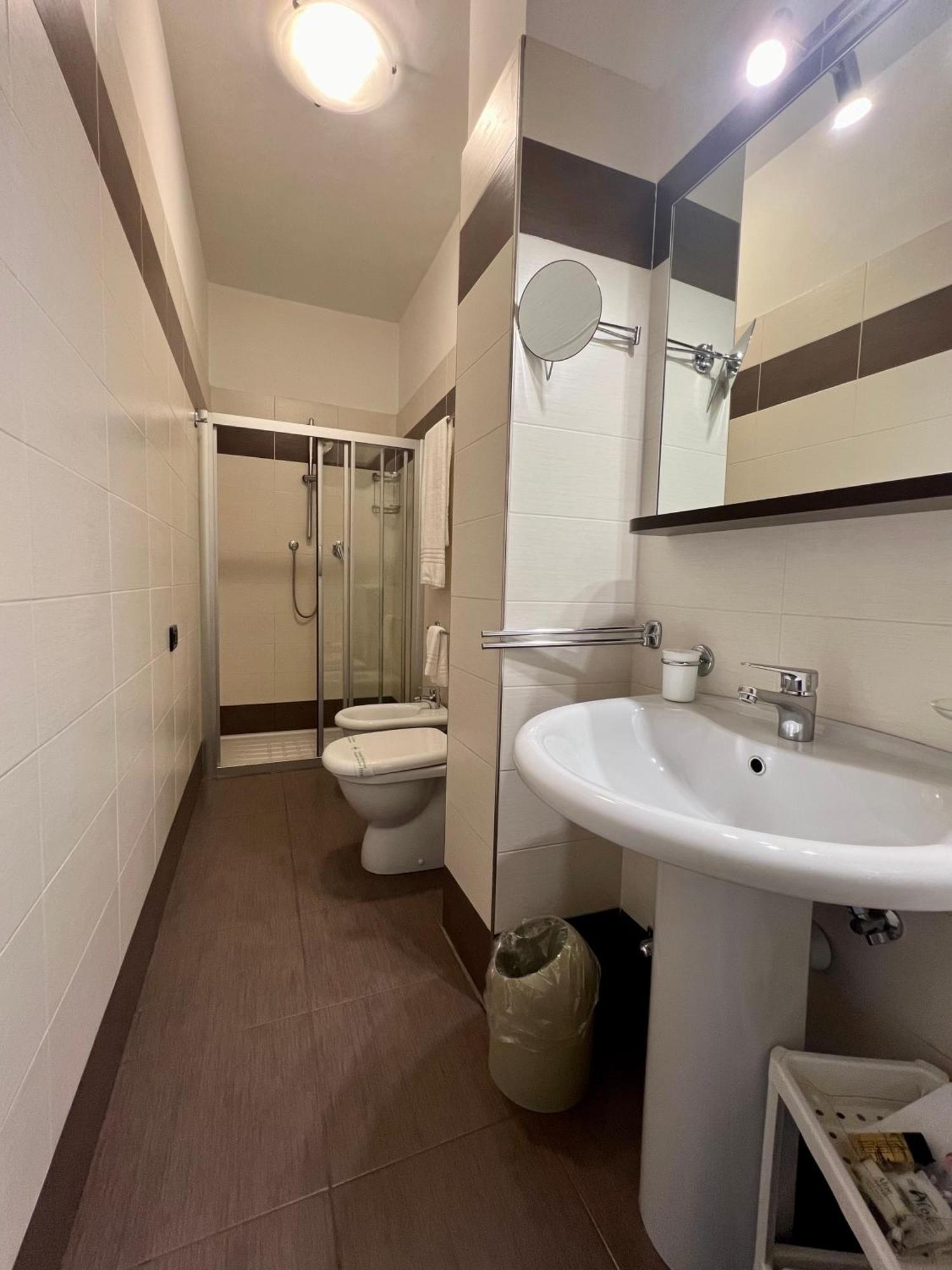 Hotel La Pace San Mauro Torinese Kültér fotó