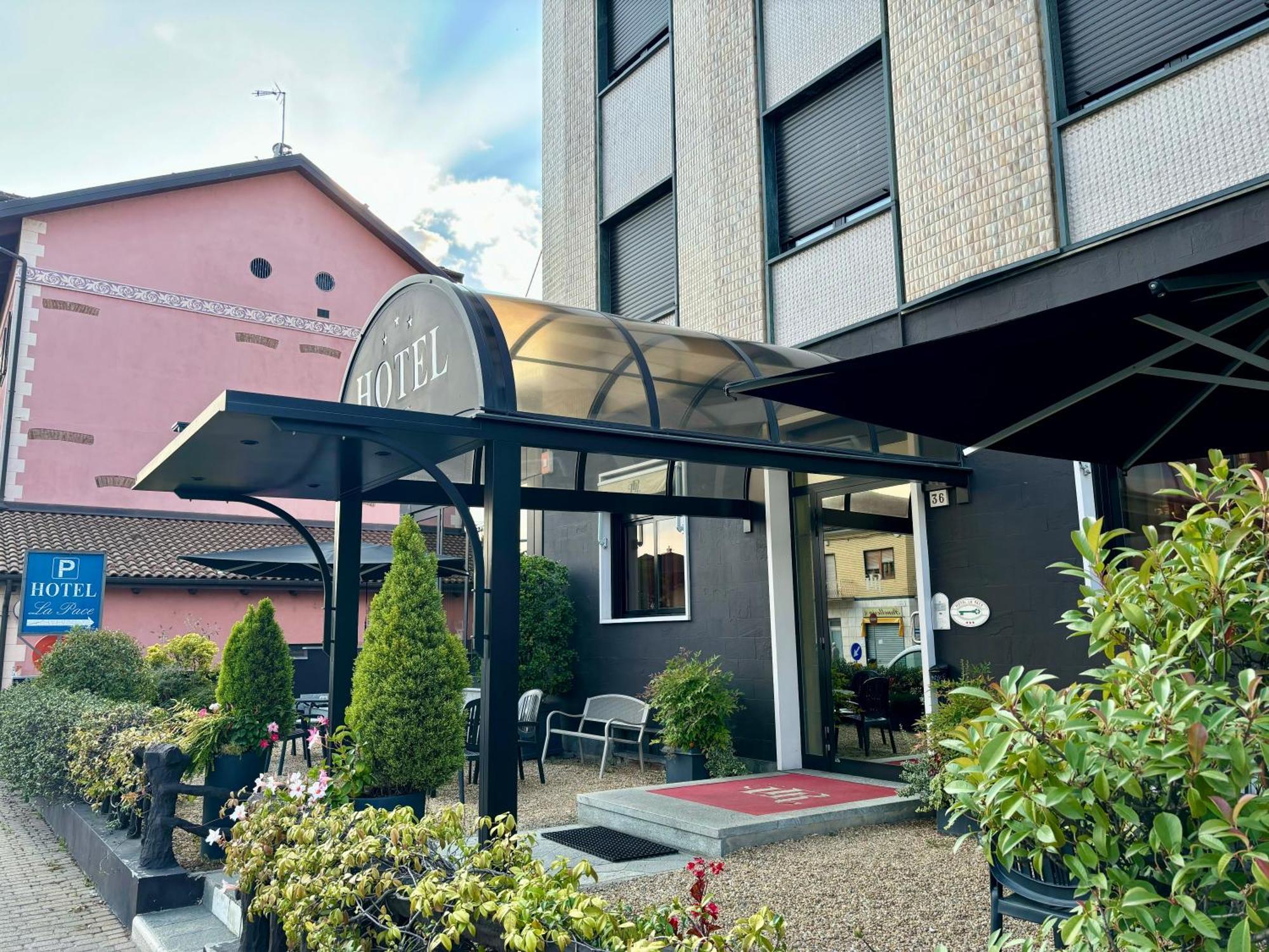 Hotel La Pace San Mauro Torinese Kültér fotó