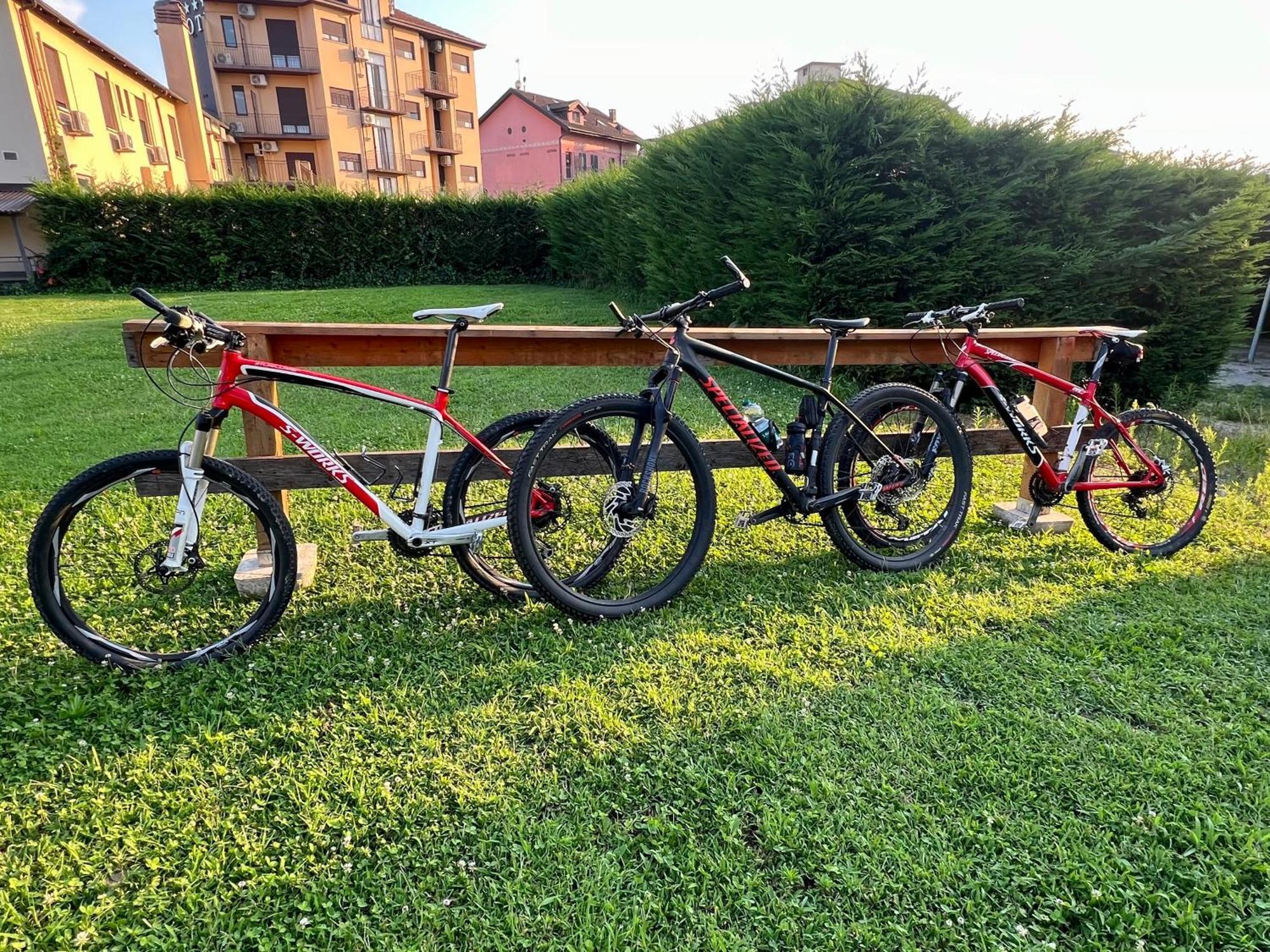 Hotel La Pace San Mauro Torinese Kültér fotó