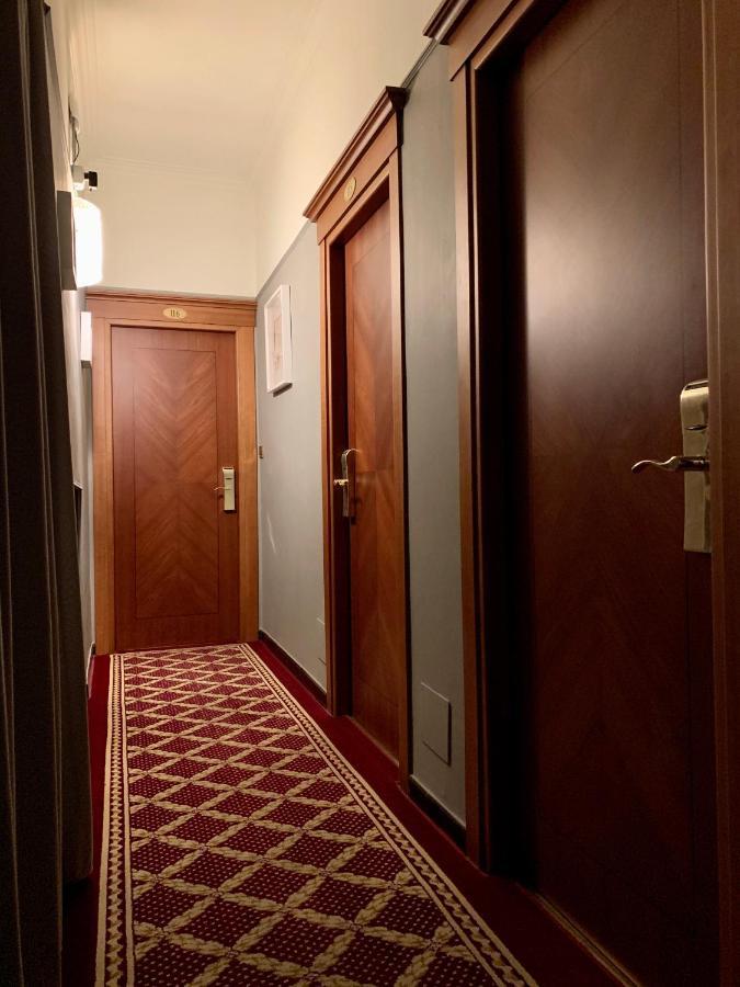 Hotel La Pace San Mauro Torinese Kültér fotó